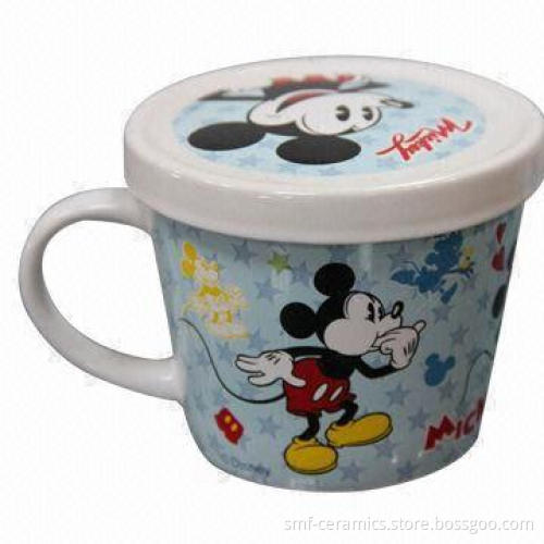 Mug with 16oz Capacity/Lid, Customized Designs are Accepted, Made of AB Grade Porcelain